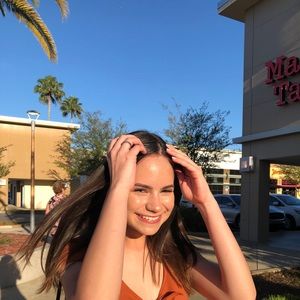 Meet your Posher, Mariana